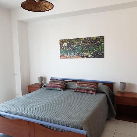 Baia Alcantara Apartments جيارديني ناكسوس المظهر الخارجي الصورة